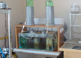 Лабораторна установка для одержання водню та метану